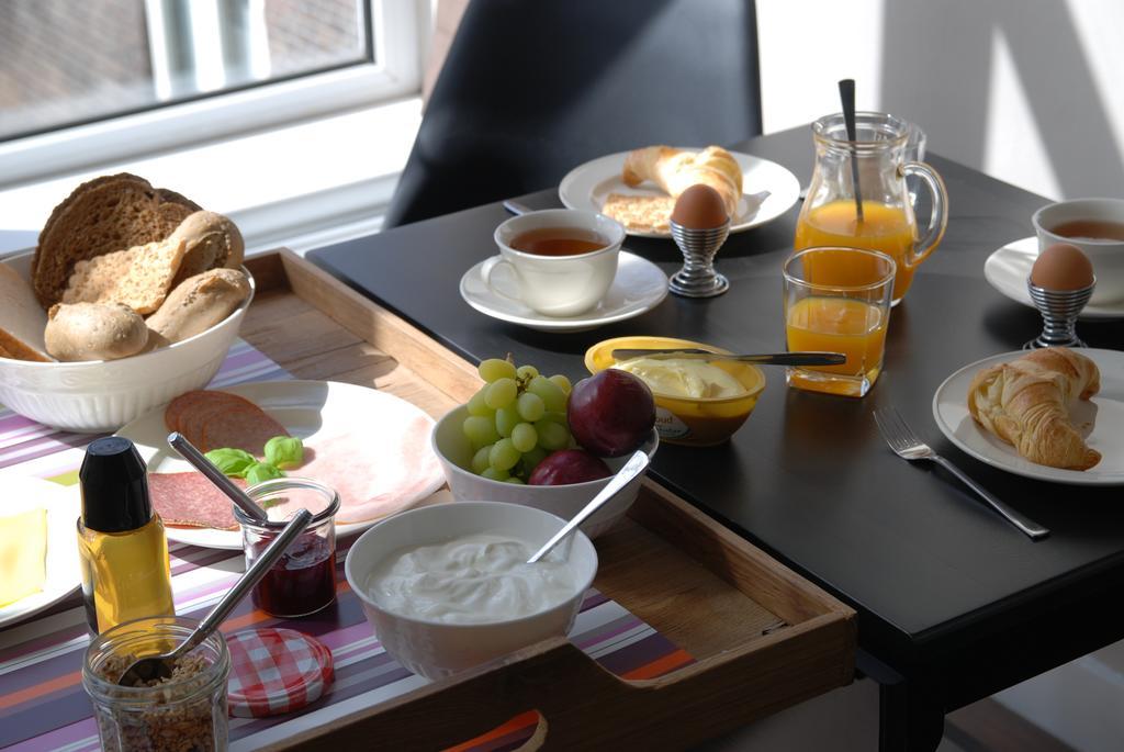 Bed & Breakfast Obrechtstraat Гаага Экстерьер фото